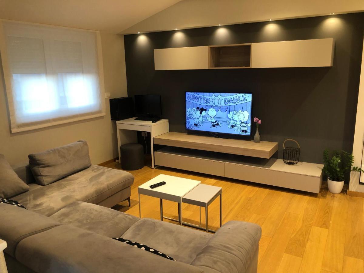 Sunny Apartment Ana เมดูลิน ภายนอก รูปภาพ